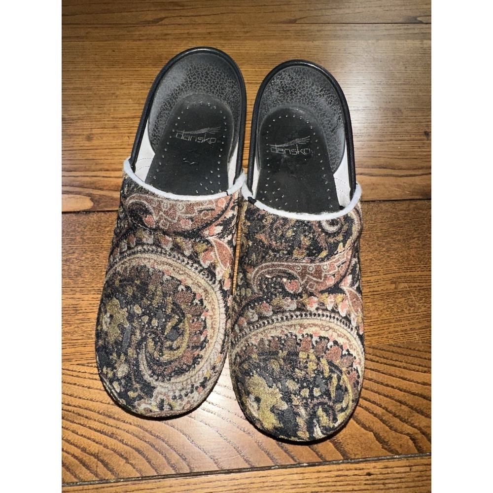 Dansko Vegan Paisley Tapestry Clogs Womens 38 Professional Black Sole